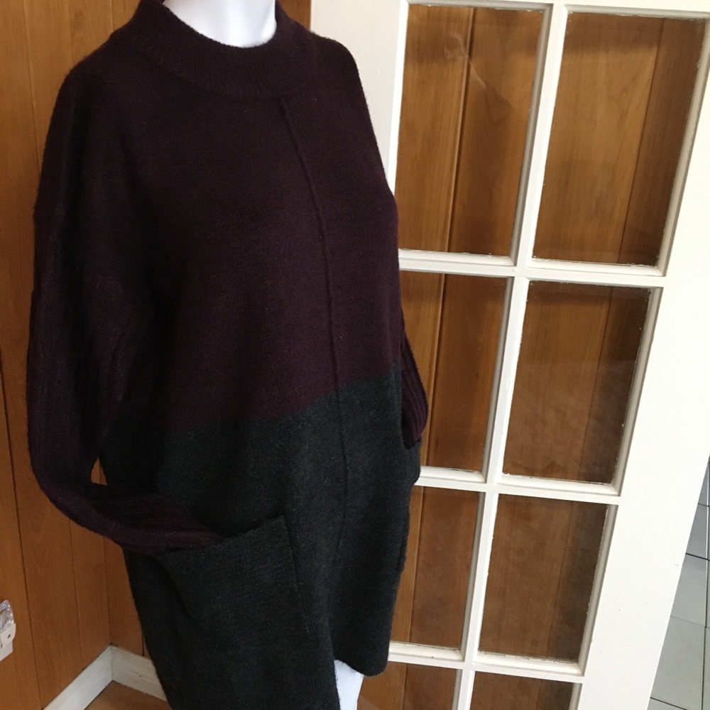 ❌SOLD❌Sweater like new